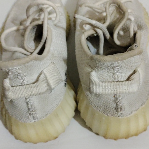 Off white Adidas Yeezy Boost main image 4